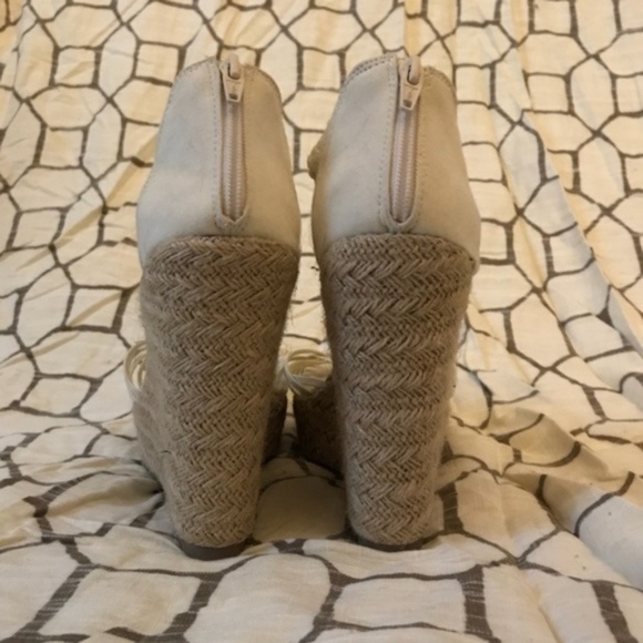 Mossimo Strappy Braided Cream Espadrille Wedge - Picture 2 of 5